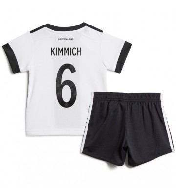 Maillot de foot Allemagne Joshua Kimmich #6 Domicile enfant Monde 2022 Manches Courte (+ pantalon court)